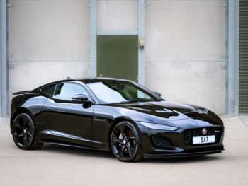 (21) - 2.0i R-Dynamic Auto Euro 6 (s/s) 2dr