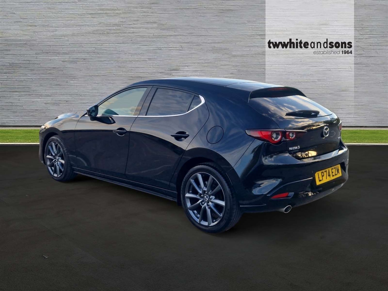 Used Mazda Mazda3 2025 for sale - 76474759: Photo 5