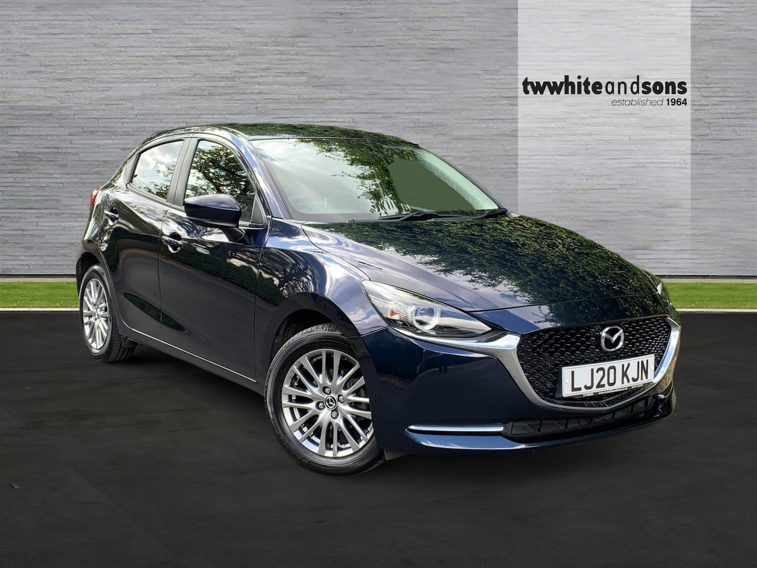 Used Mazda Mazda2 2020 for sale - 76420273: Photo 2