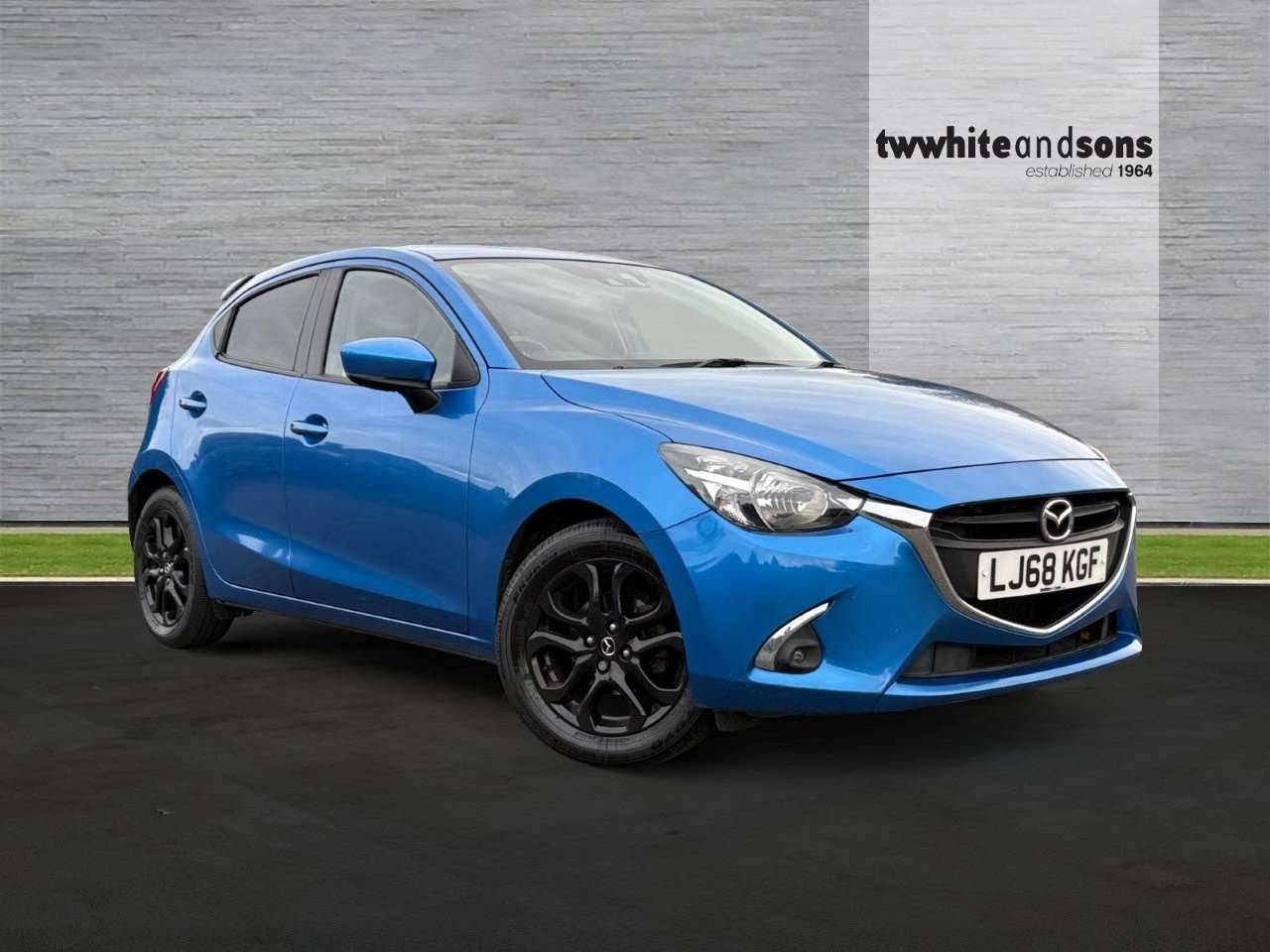 Used Mazda Mazda2 2018 for sale - 76661189: Photo 3