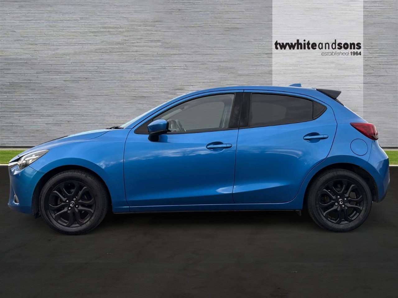 Used Mazda Mazda2 2018 for sale - 76661189: Photo 4
