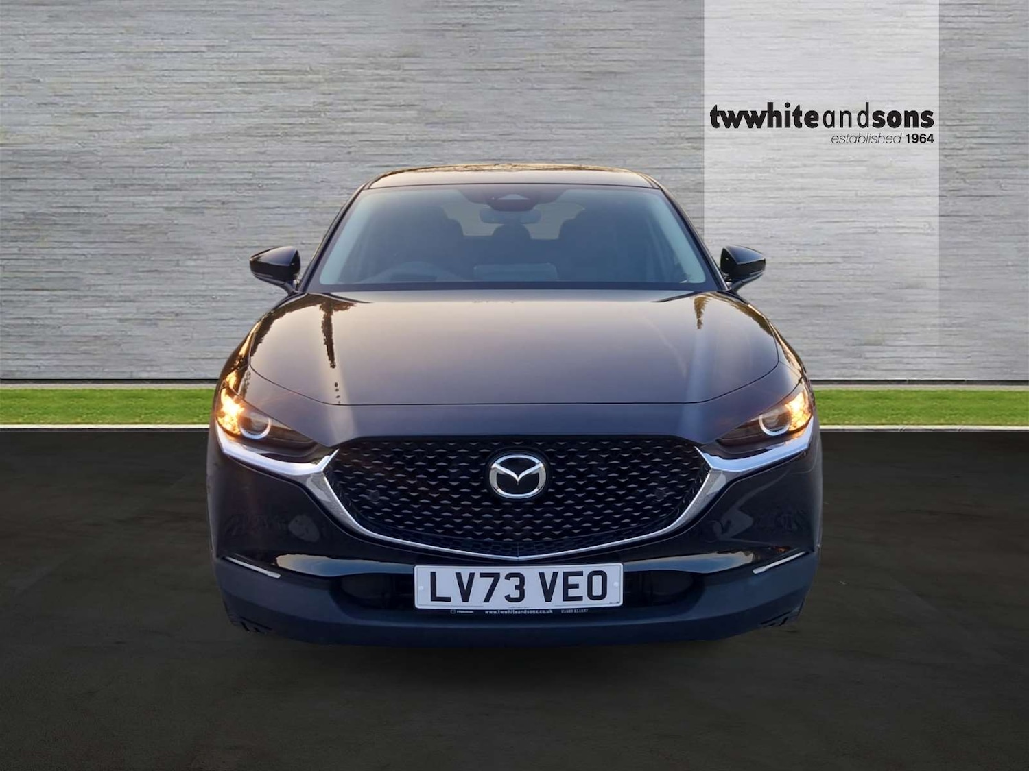 Used Mazda CX-30 2023 for sale - 76338691: Photo 2