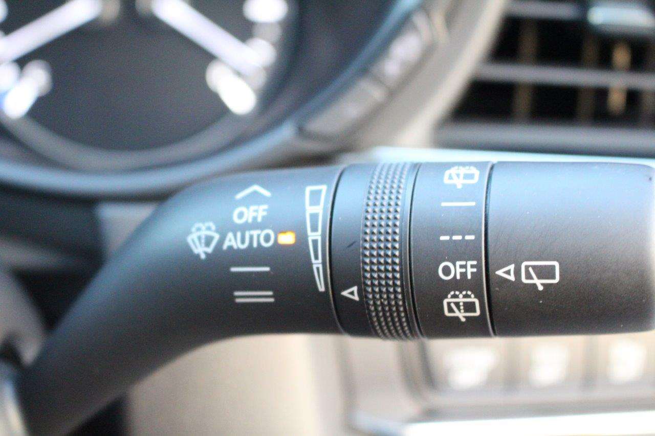 Used Mazda CX-30 2023 for sale - 76338691: Photo 25