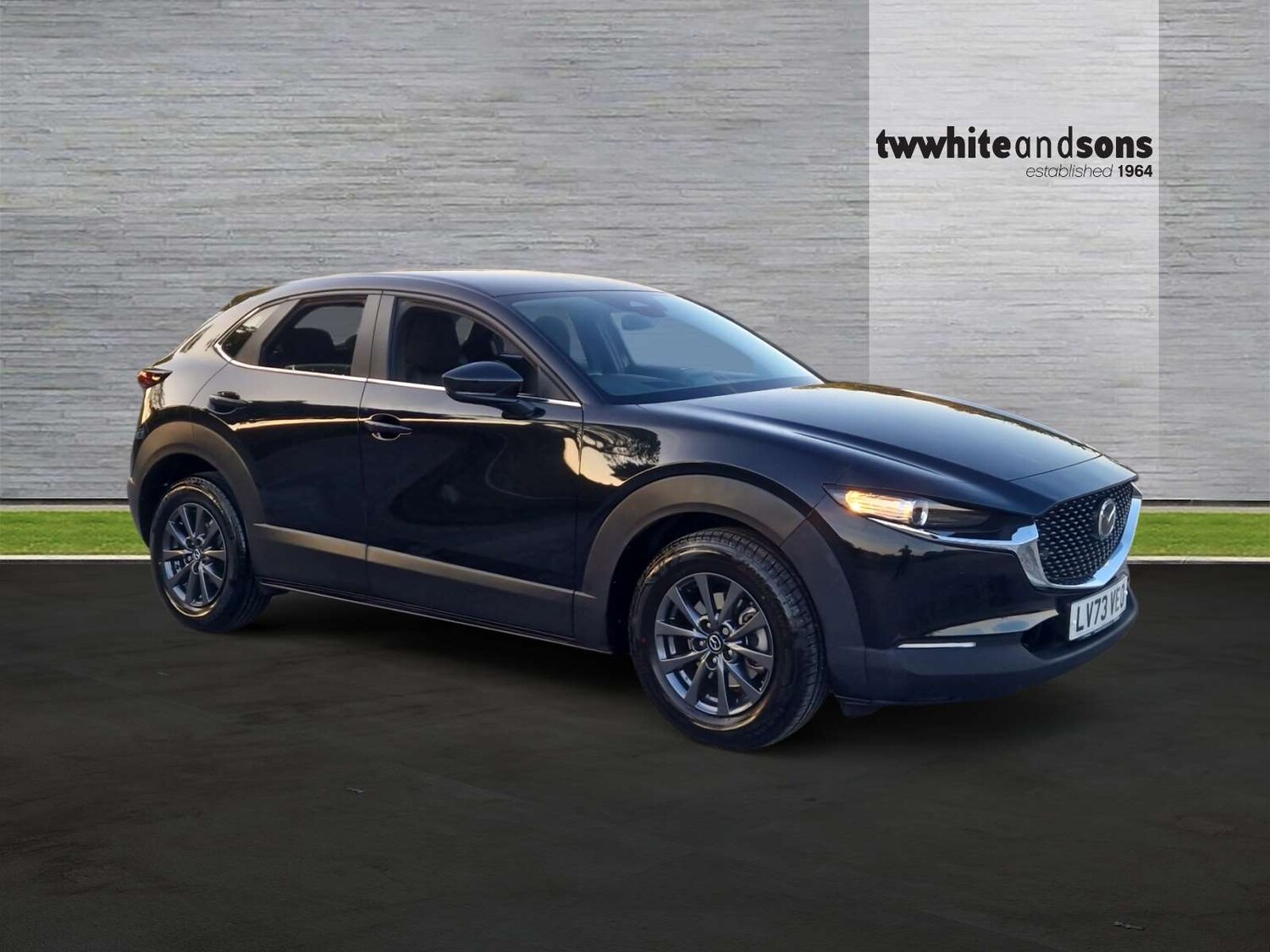 Used Mazda CX-30 2023 for sale - 76338691: Photo 3