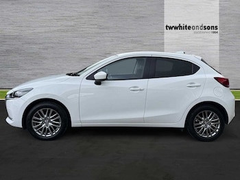 Used Mazda Mazda2 2022 for sale - 75710011: Photo