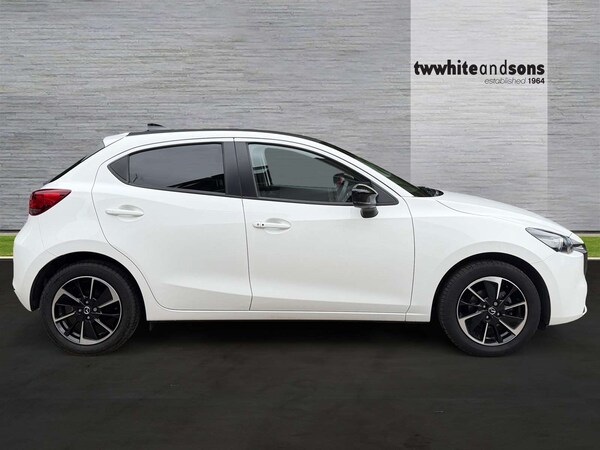 Used Mazda Mazda2 2023 for sale - 76314071: Photo 8
