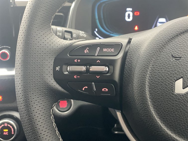 Used Kia Stonic 2025 for sale - 77292785: Photo 35