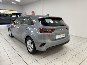 Used Kia Ceed 2023 for sale - 77659932: Photo