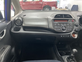 Used Honda Jazz 2014 for sale - 79159903: Photo