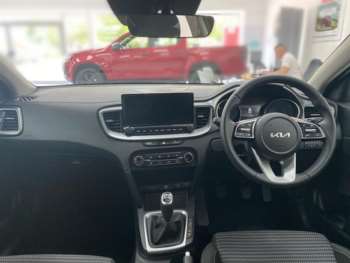Used Kia XCeed 2024 for sale - 74535514: Photo