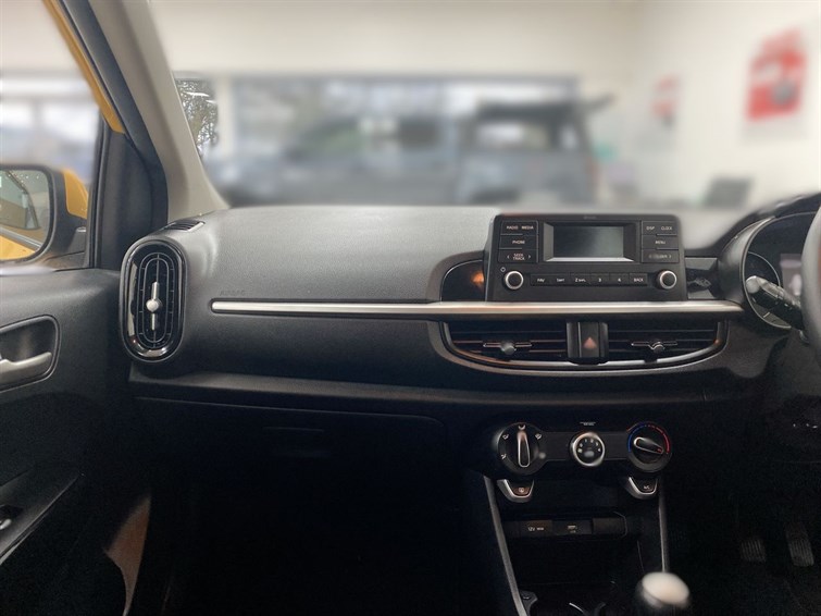 Used Kia Picanto 2023 for sale - 77498058: Photo 2