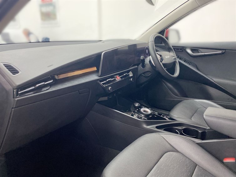 Used Kia Niro 2025 for sale - 77210572: Photo 2