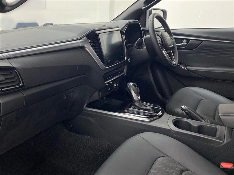 Used Isuzu D-Max 2025 for sale - 77307025: Photo 2