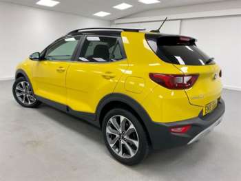 Used Kia Stonic 2018 for sale - 74727621: Photo