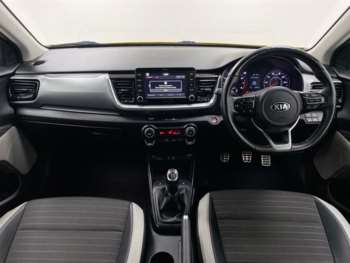 Used Kia Stonic 2018 for sale - 74727621: Photo