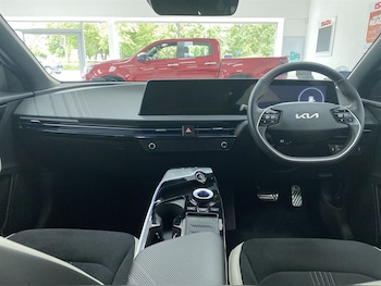 Used Kia EV6 2024 for sale - 79094690: Photo