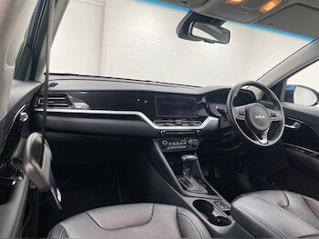 Used Kia Niro 2022 for sale - 78117359: Photo