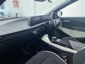 Used Kia EV6 2023 for sale - 79522579: Photo