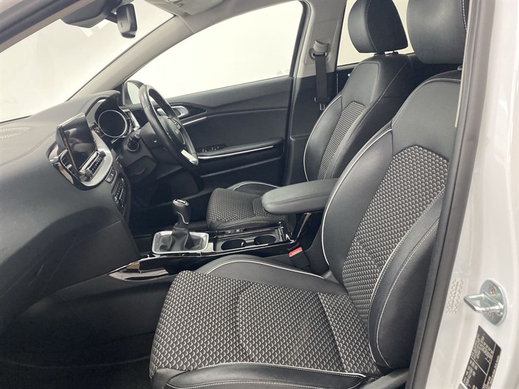 Used Kia XCeed 2022 for sale - 77346263: Photo 53