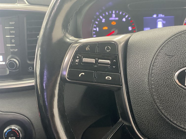 Used Kia Sorento 2018 for sale - 77210541: Photo 32