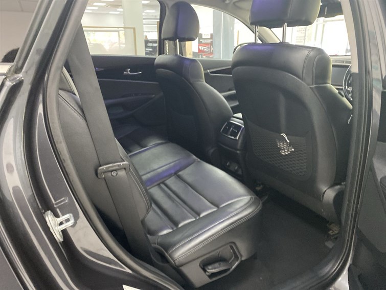 Used Kia Sorento 2018 for sale - 77210541: Photo 55