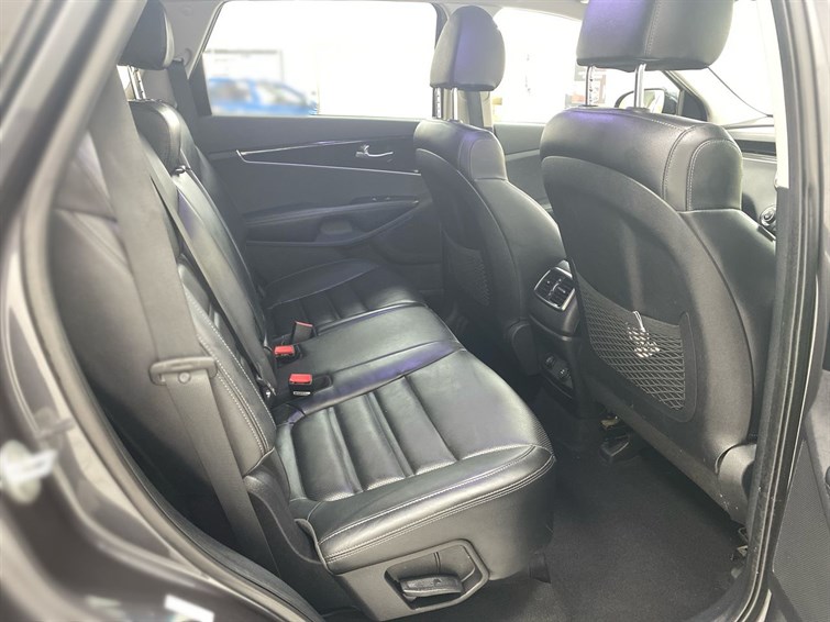Used Kia Sorento 2018 for sale - 77210541: Photo 8
