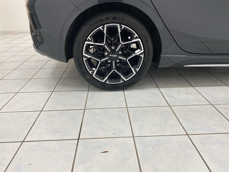 Used Kia Ceed 2022 for sale - 77315836: Photo 17