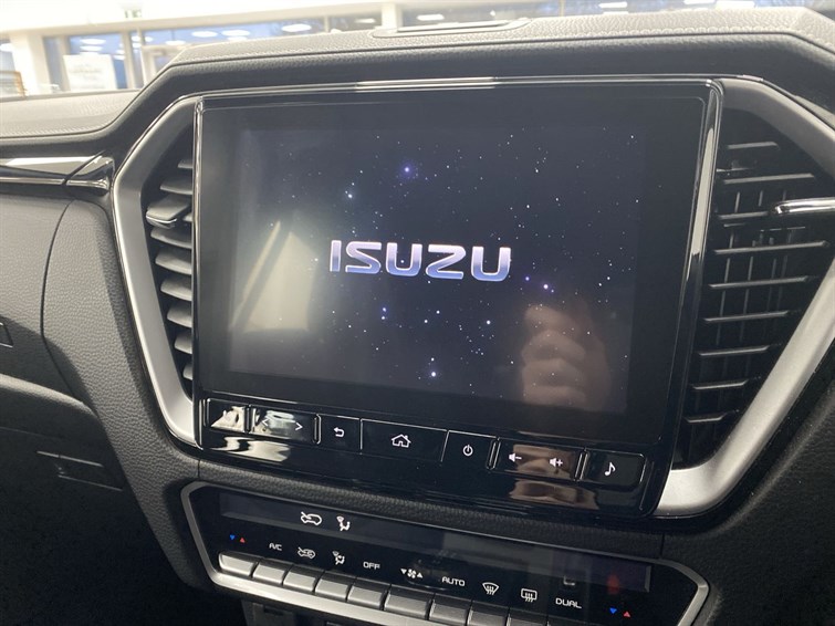 Used Isuzu D-Max 2023 for sale - 77442039: Photo 44