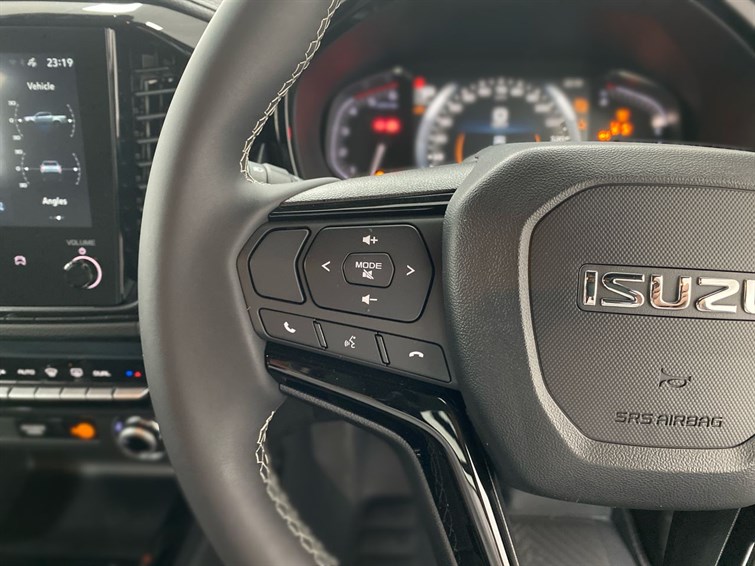Used Isuzu D-Max 2025 for sale - 77292782: Photo 36