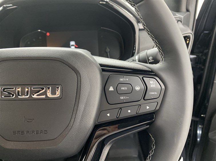 Used Isuzu D-Max 2025 for sale - 77292782: Photo 38