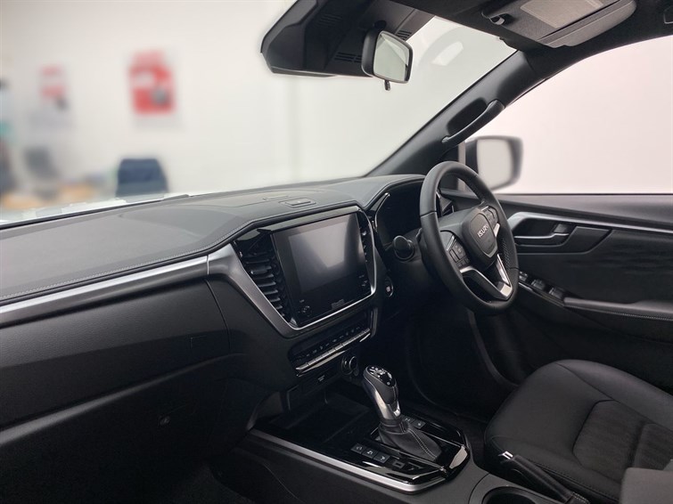 Used Isuzu D-Max 2025 for sale - 77427372: Photo 2