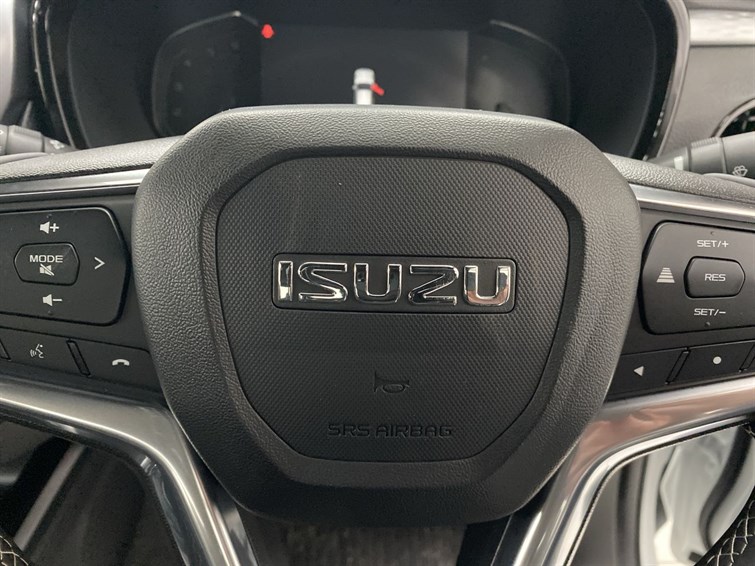 Used Isuzu D-Max 2025 for sale - 77427372: Photo 38