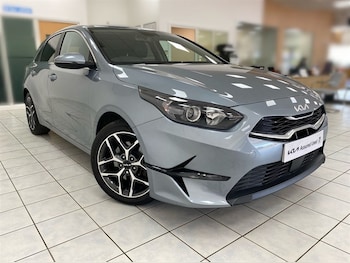 Used Kia Ceed 2022 for sale - 78385226: Photo