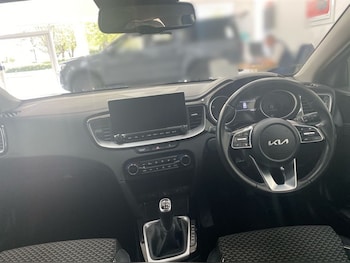 Used Kia Ceed 2022 for sale - 78385226: Photo