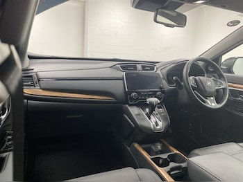 Used Honda CR-V 2018 for sale - 77210427: Photo