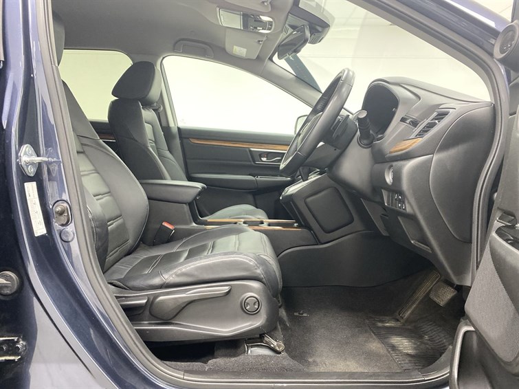 Used Honda CR-V 2018 for sale - 77210427: Photo 32