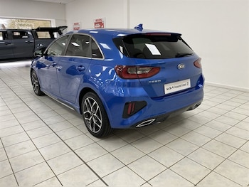 Used Kia Ceed 2021 for sale - 77809655: Photo