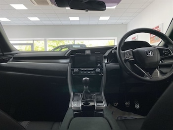 Used Honda Civic 2020 for sale - 78530070: Photo
