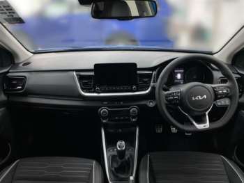 Used Kia Stonic 2024 for sale - 74410483: Photo