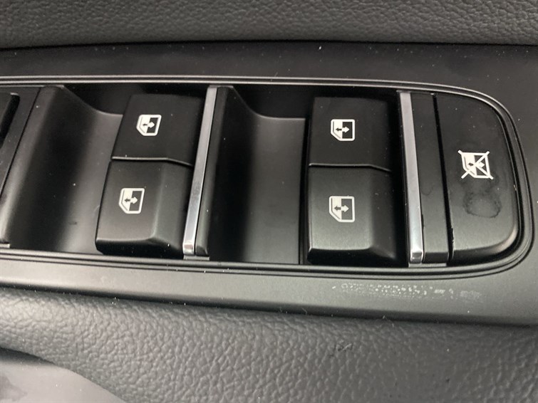 Used Kia XCeed 2025 for sale - 77307029: Photo 33