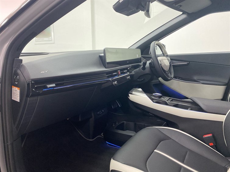 Used Kia EV6 2025 for sale - 77210446: Photo 2