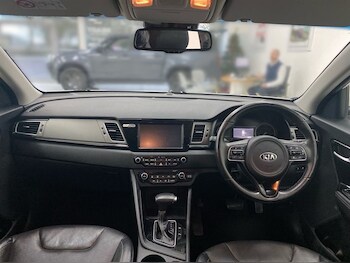 Used Kia Niro 2018 for sale - 77210576: Photo