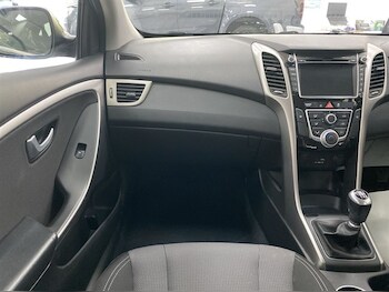 Used Hyundai i30 2016 for sale - 78505908: Photo