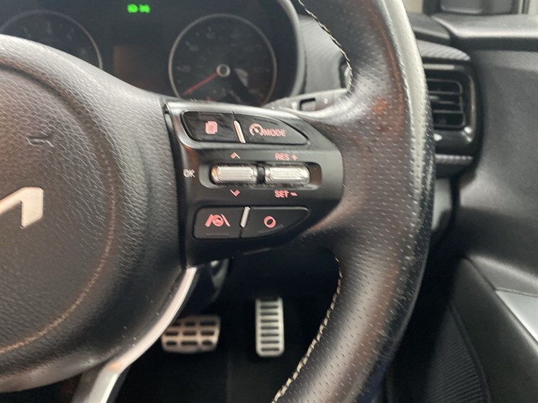 Used Kia Stonic 2023 for sale - 78102570: Photo 41