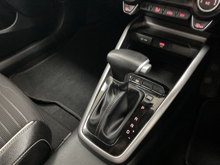 Used Kia Stonic 2023 for sale - 78102570: Photo 50