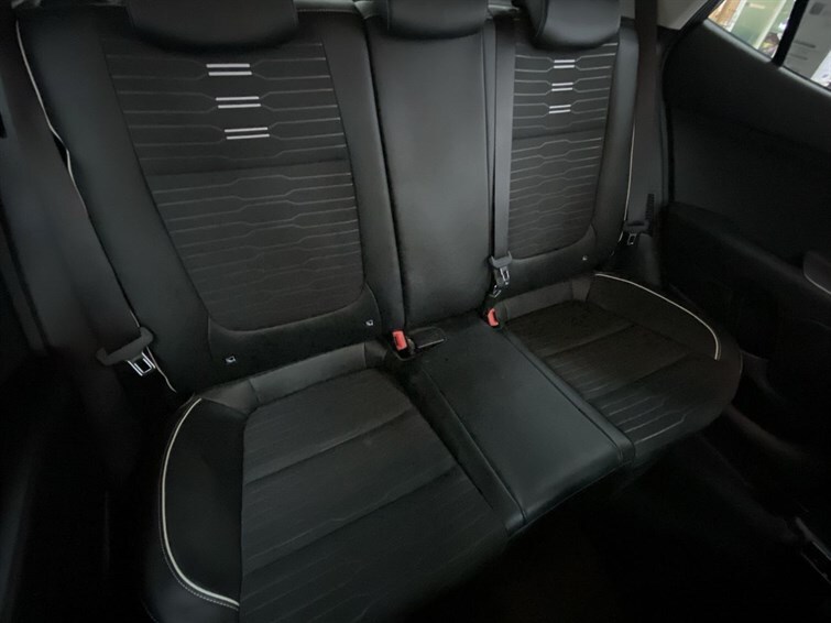 Used Kia Stonic 2023 for sale - 78102570: Photo 62