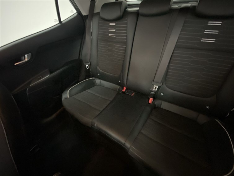 Used Kia Stonic 2023 for sale - 78102570: Photo 63