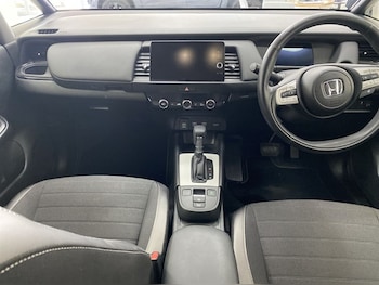 Used Honda Jazz 2024 for sale - 78088270: Photo