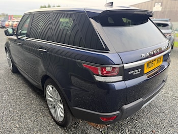 Used Land Rover Range Rover Sport 2017 for sale - 76718440: Photo