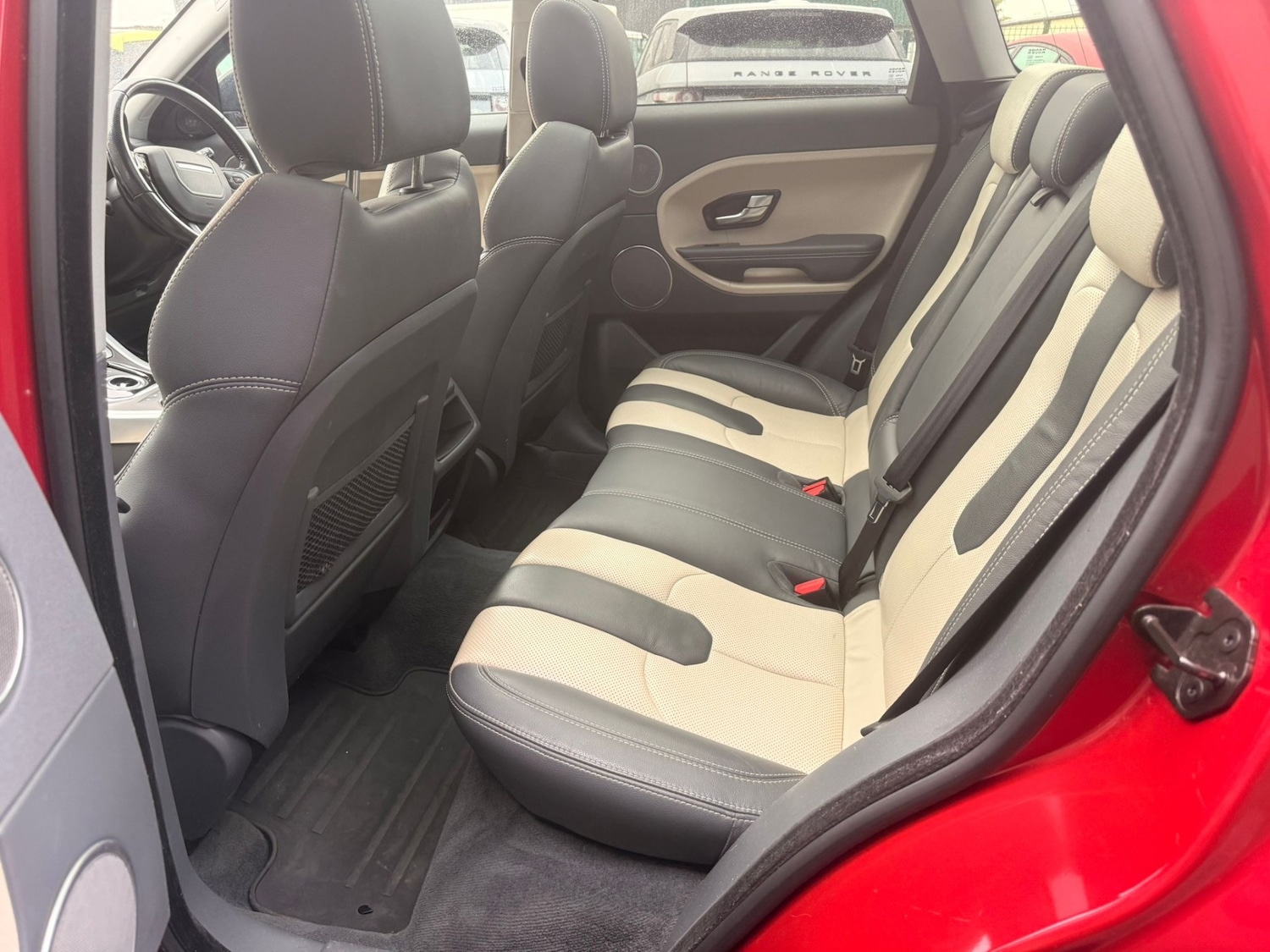 Used Land Rover Range Rover Evoque 2015 for sale - 76252124: Photo 10